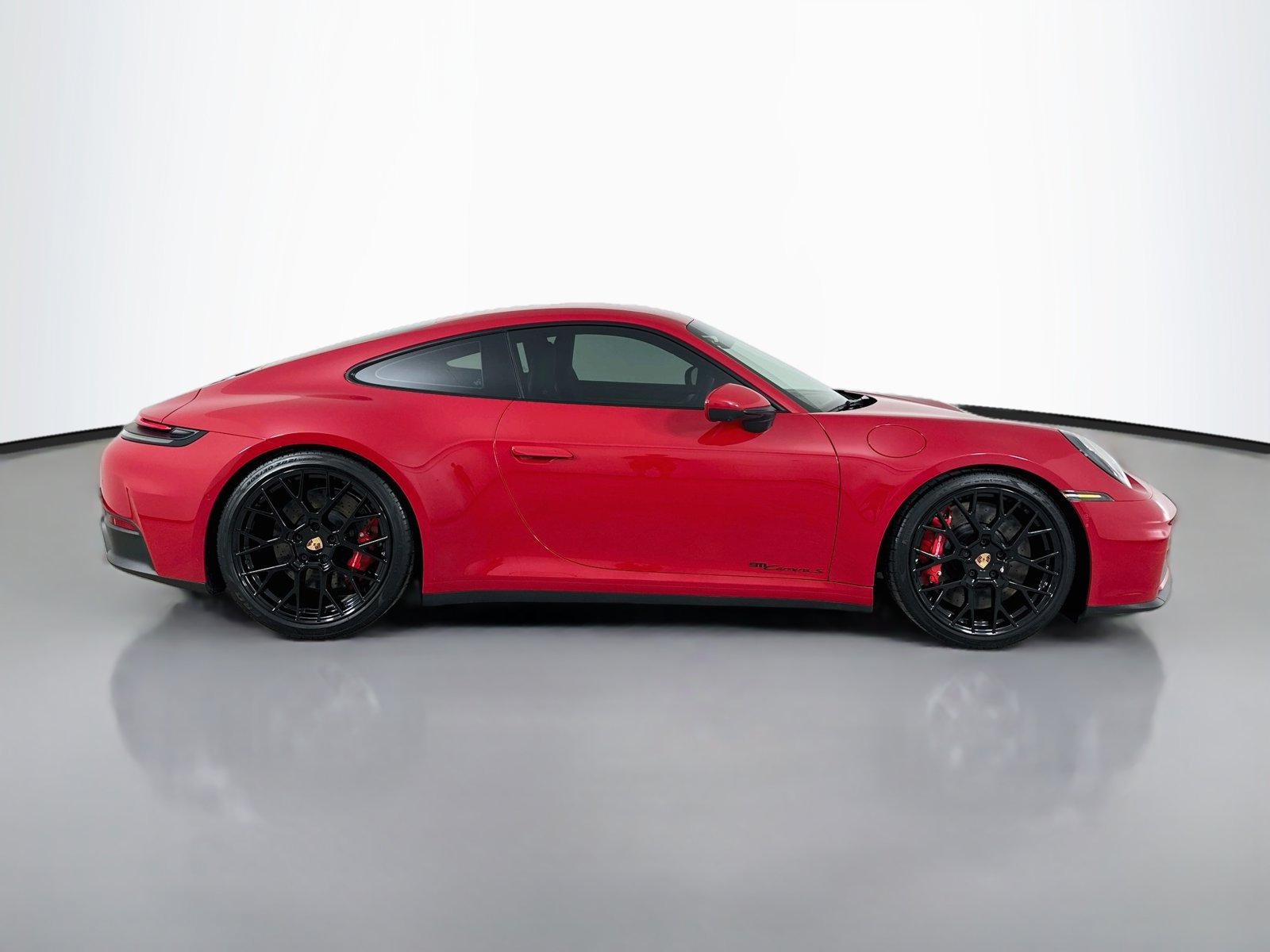 Used 2025 Porsche 911 Carrera S RWD image 4