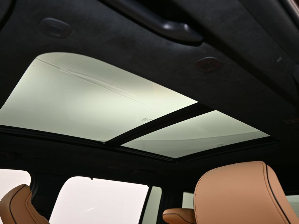 New 2025 Jeep Grand Cherokee L Summit AWD/4WD image 12