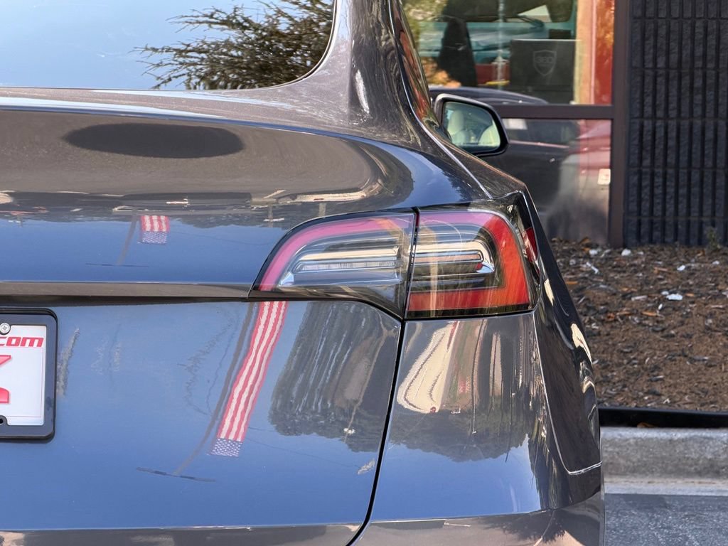Used 2023 Tesla Model Y Long Range AWD/4WD image 19