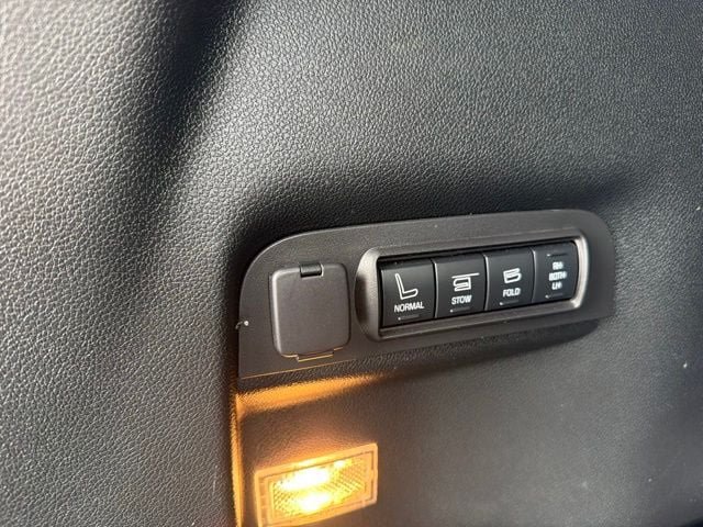 Used 2018 Ford Explorer Sport AWD/4WD image 7