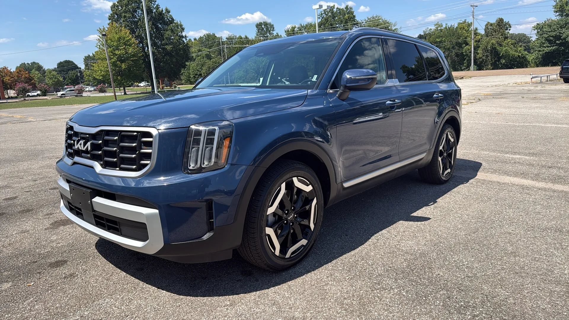Used 2025 Kia Telluride S