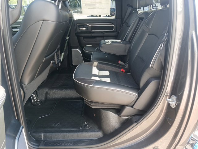 New 2027 RAM 4500 4x4 Crew Cab DRW w/ Laramie Trim Package image 17