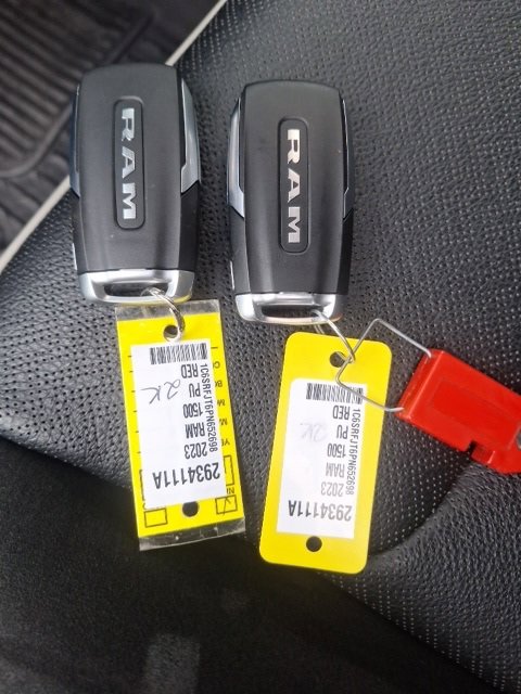 Used 2023 RAM 1500 Laramie image 31