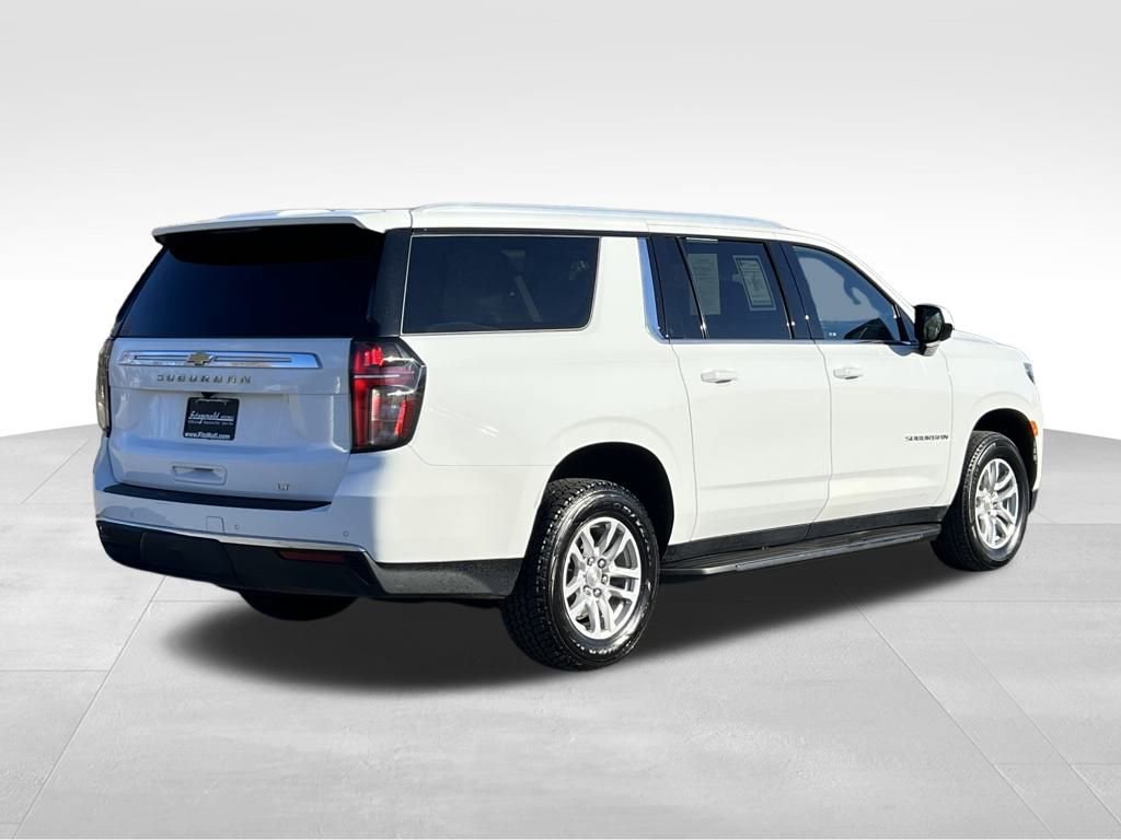 Used 2024 Chevrolet Suburban LT image 7