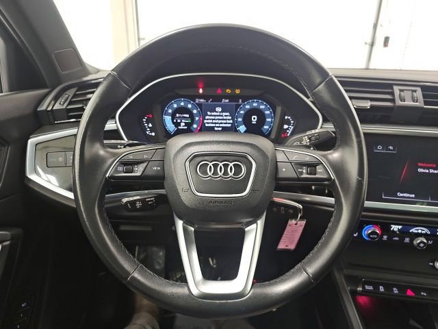 Used 2022 Audi Q3 2.0T Premium Plus w/ Premium Plus Package image 18