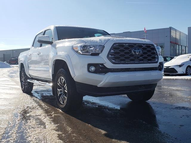 Used 2023 Toyota Tacoma TRD Sport image 8