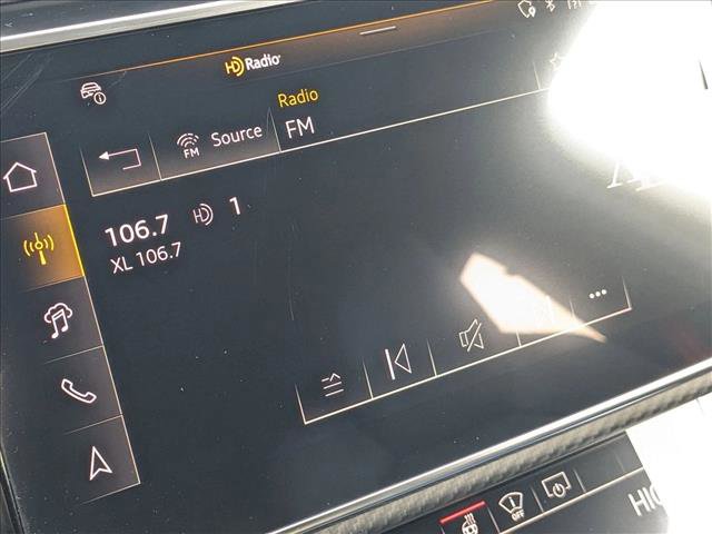 New 2026 Audi SQ7 Prestige image 13