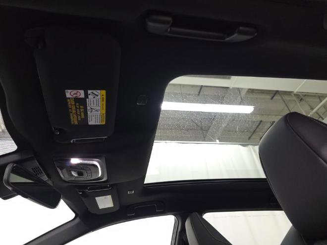 Used 2026 Toyota bZ AWD/4WD image 10