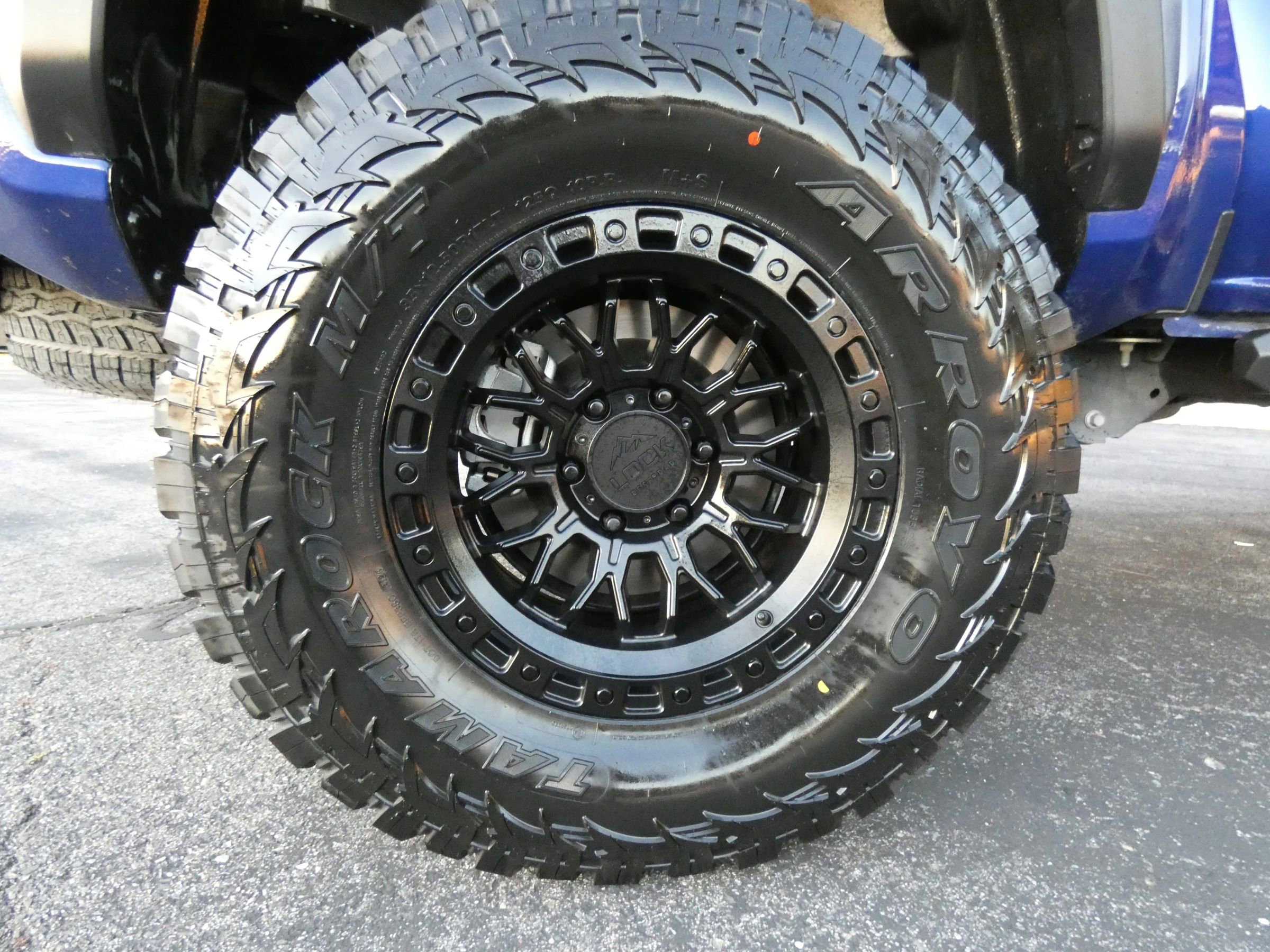 Used 2025 Toyota Tacoma TRD Off-Road w/ TRD Off Road Upgrade Package image 18