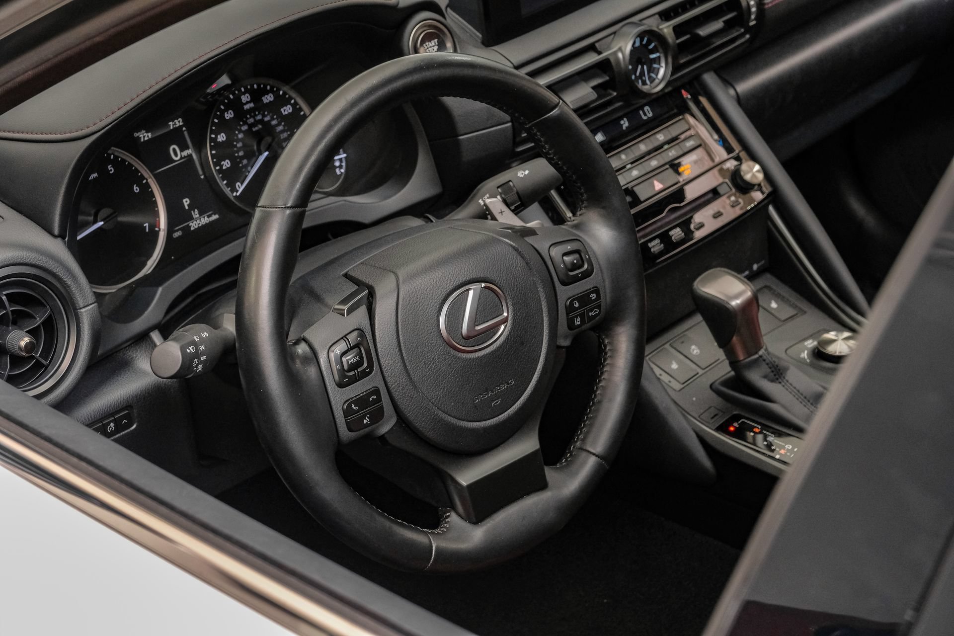 Used 2025 Lexus IS 350 F Sport RWD image 20