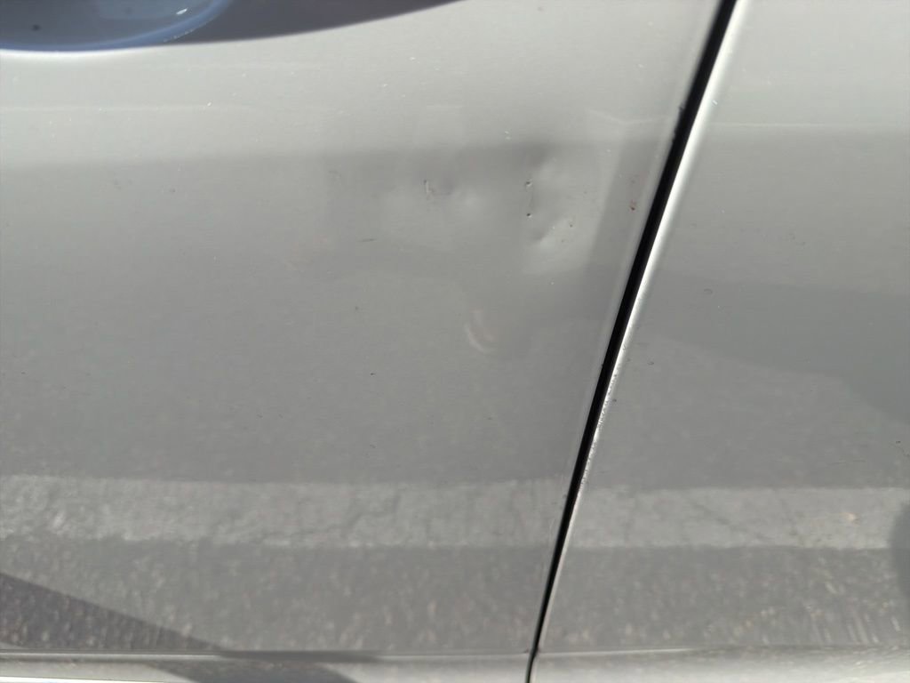 Used 2019 Toyota Prius XLE image 26