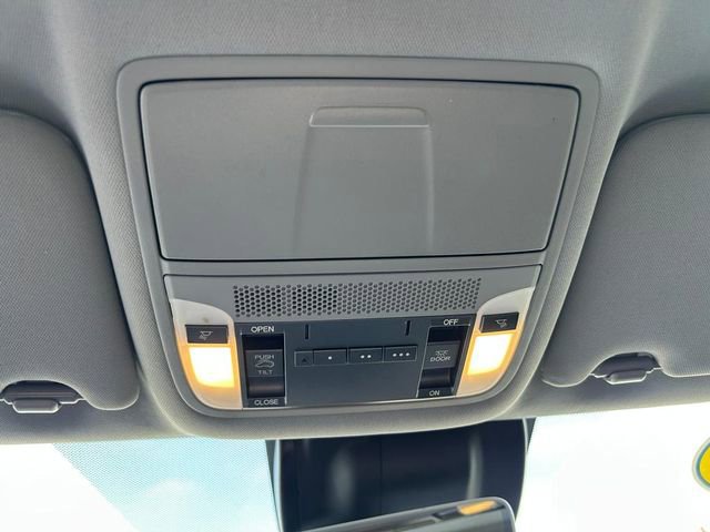 Used 2020 Acura MDX SH-AWD image 25