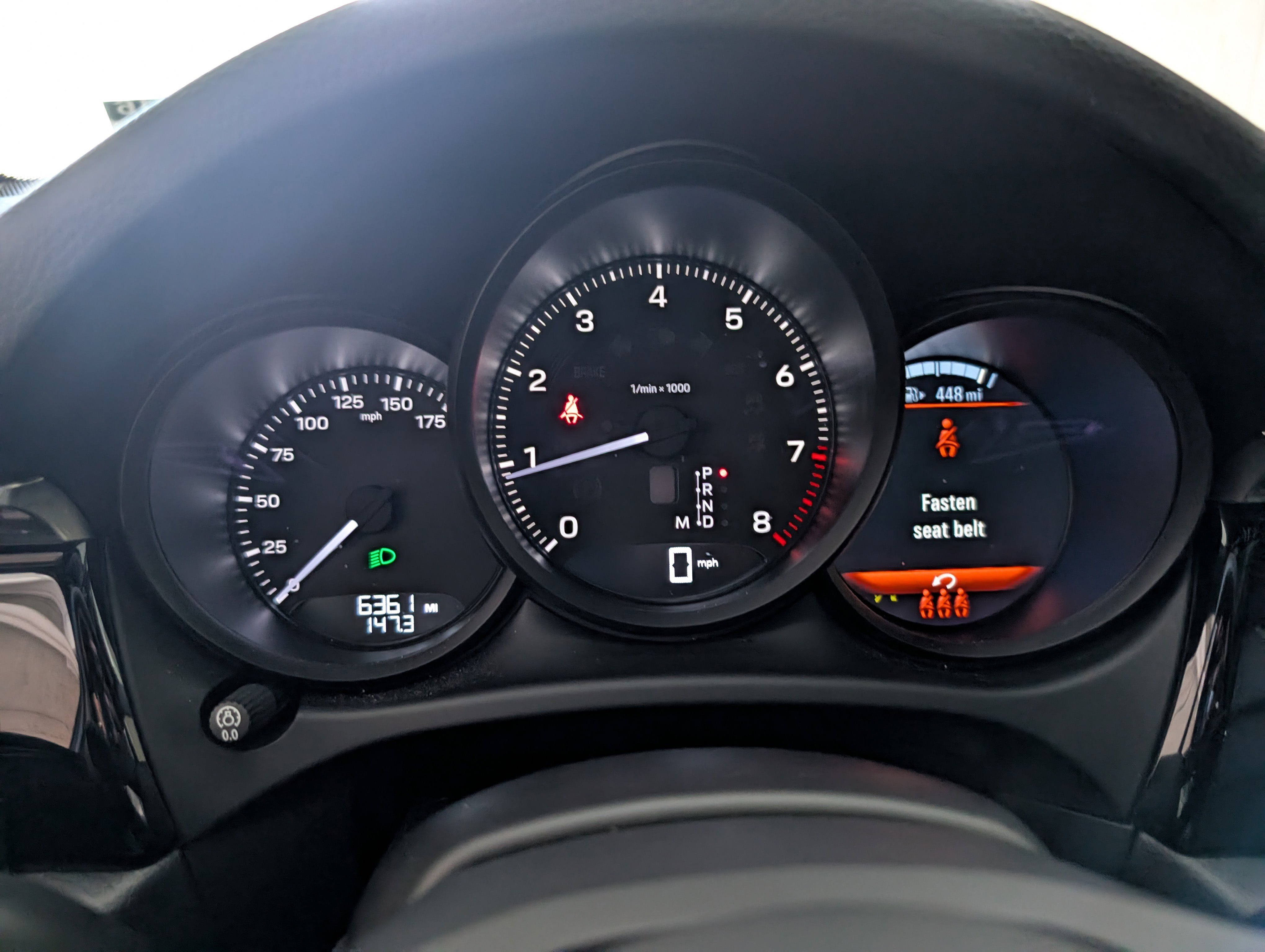 Used 2025 Porsche Macan image 34