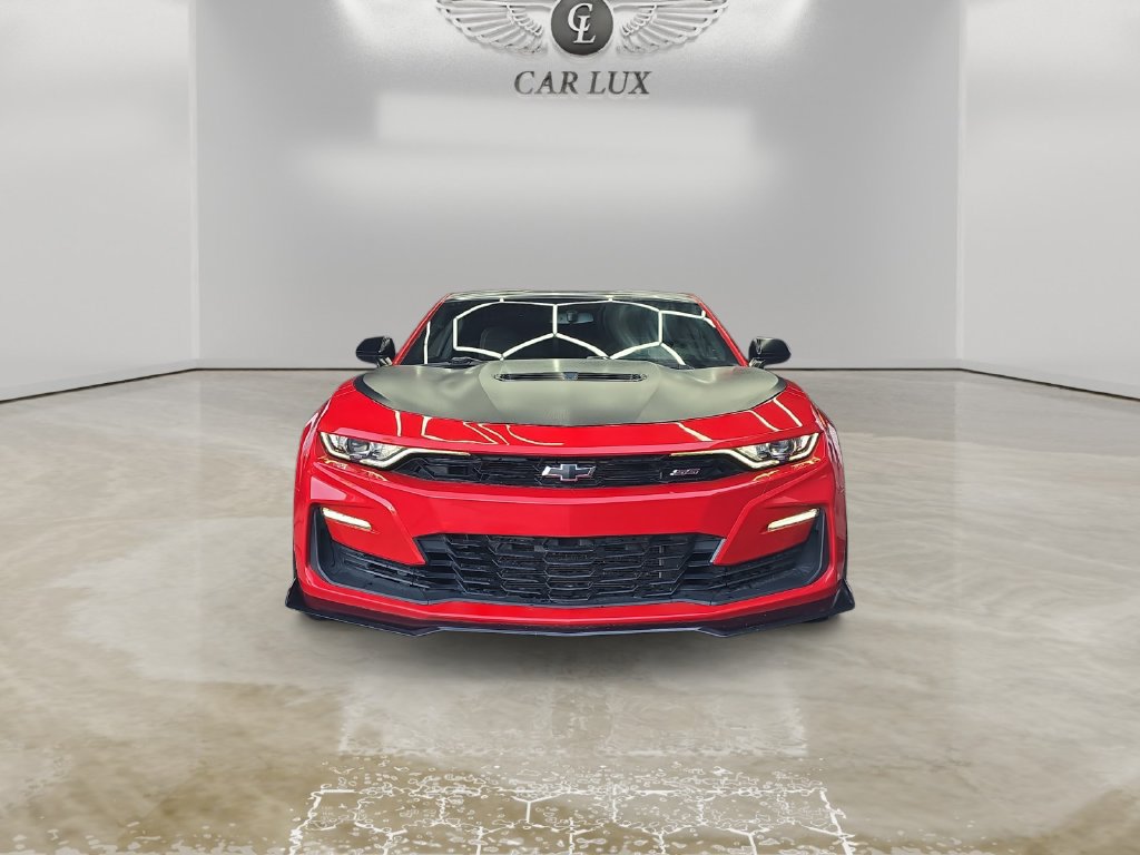 Used 2021 Chevrolet Camaro SS RWD image 8