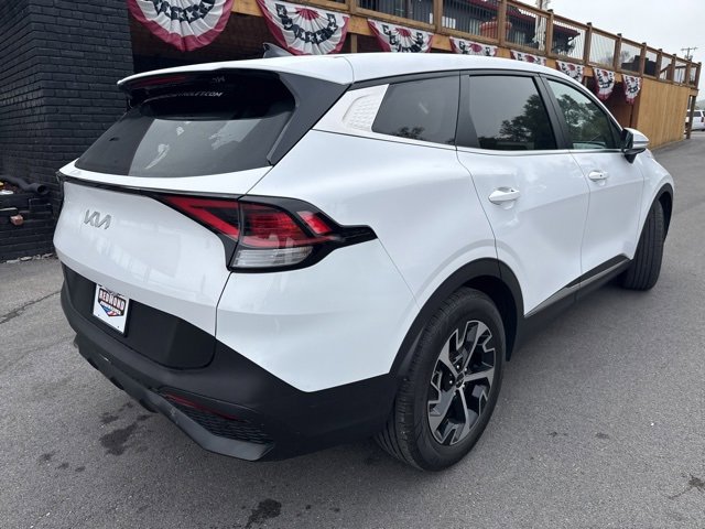 Used 2023 Kia Sportage EX image 8