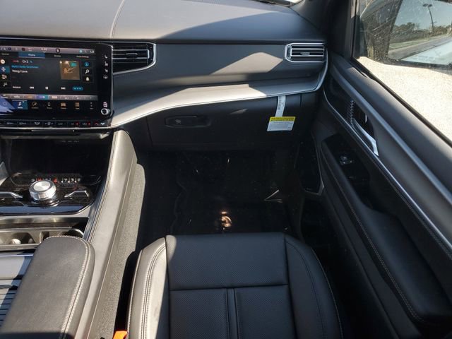 New 2026 Jeep Grand Wagoneer L Limited image 20