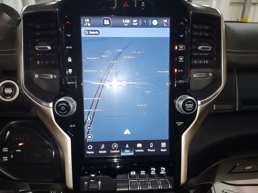 Used 2024 RAM 2500 Laramie image 24