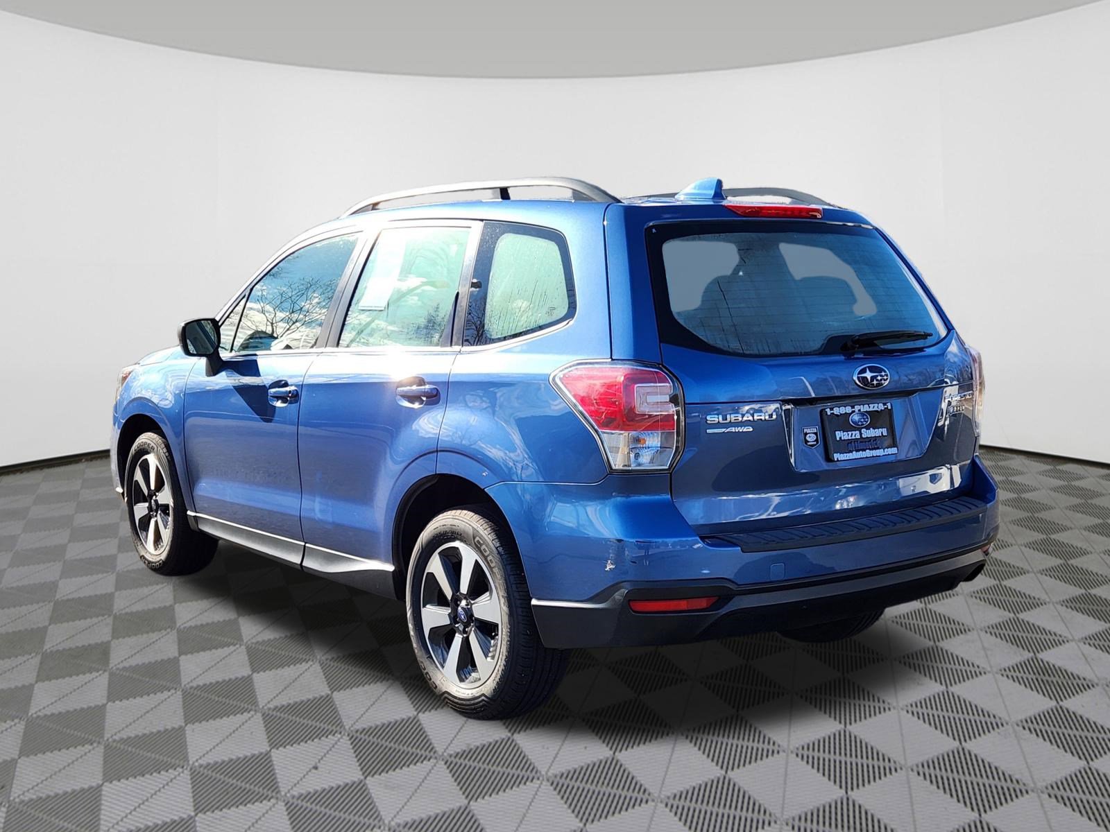Used 2018 Subaru Forester 2.5i w/ Alloy Wheel Package image 3