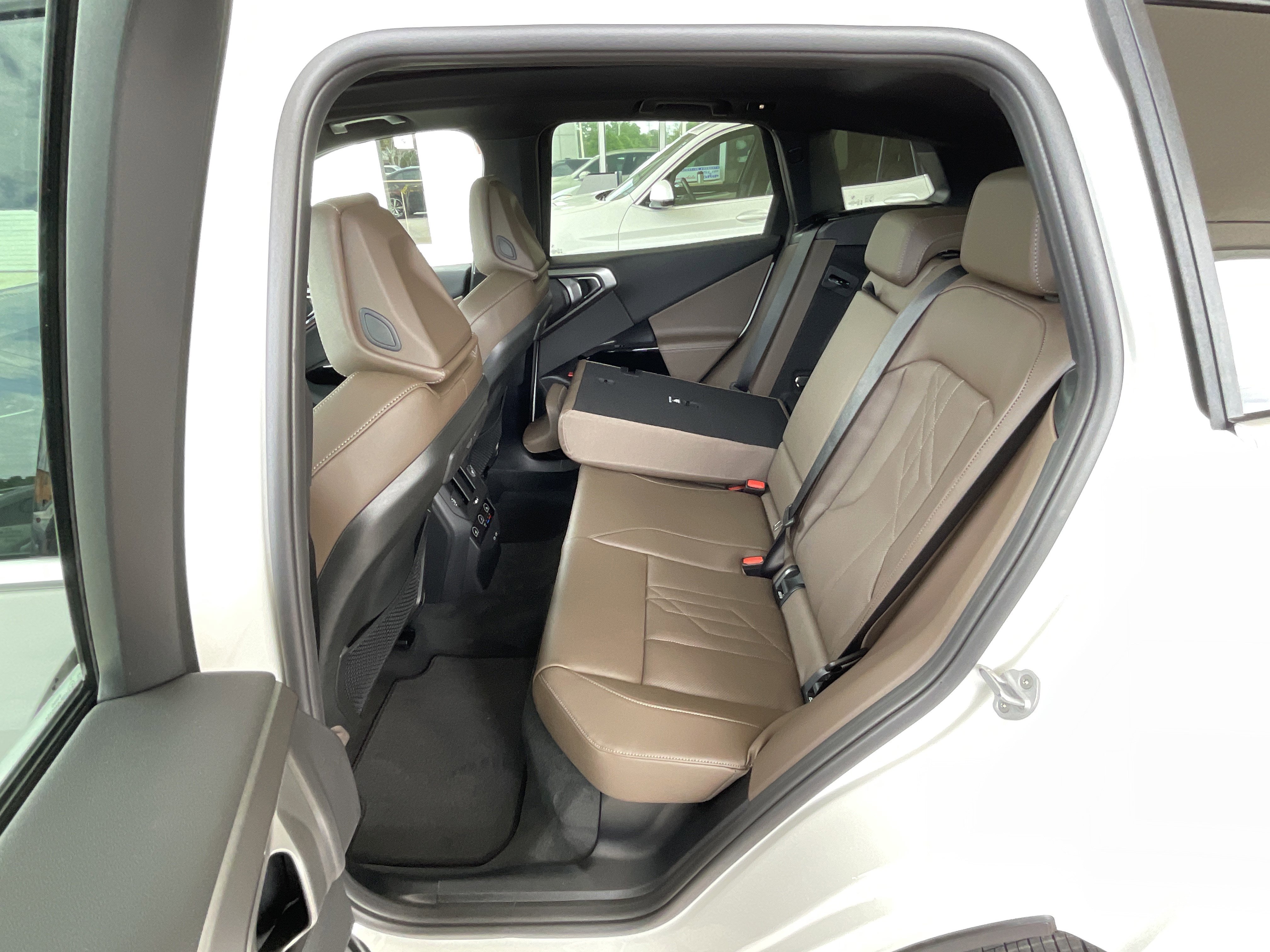 New 2026 BMW X3 xDrive30i w/ Premium Package AWD/4WD image 28