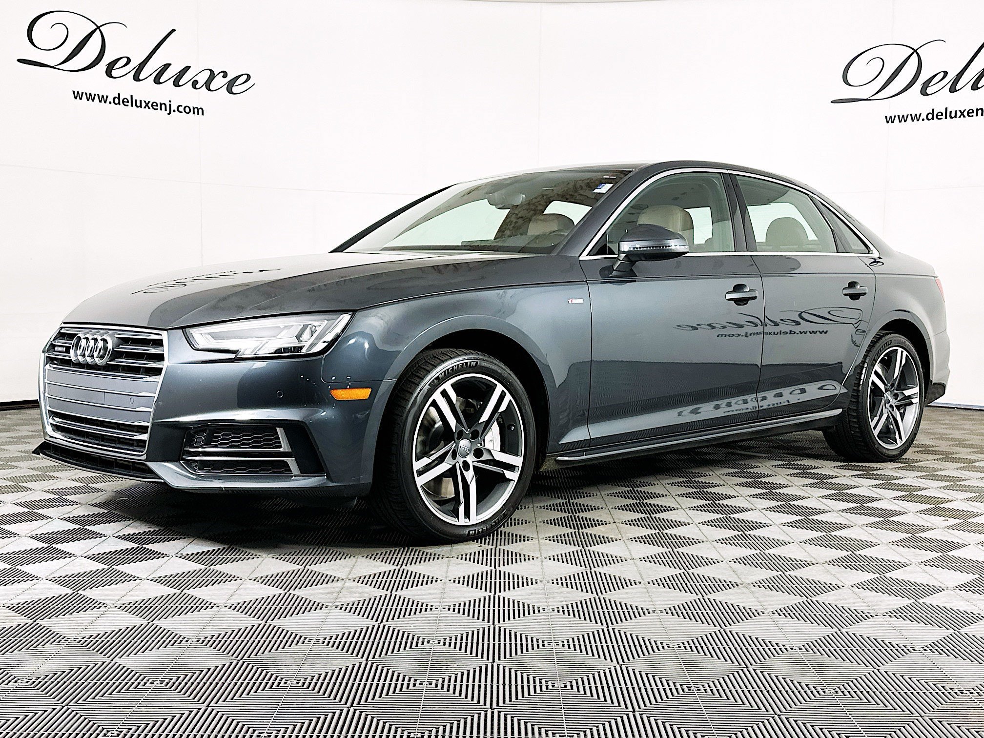 Used 2017 Audi A4 2.0T Premium Plus w/ Premium Plus Package AWD/4WD image 3