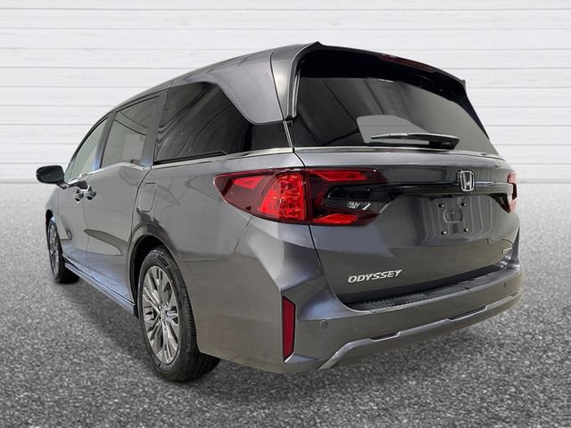New 2026 Honda Odyssey Touring image 3