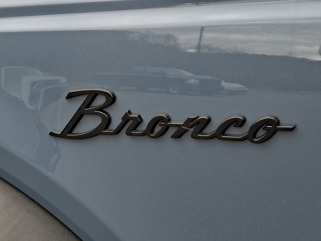 Used 2023 Ford Bronco Black Diamond image 29