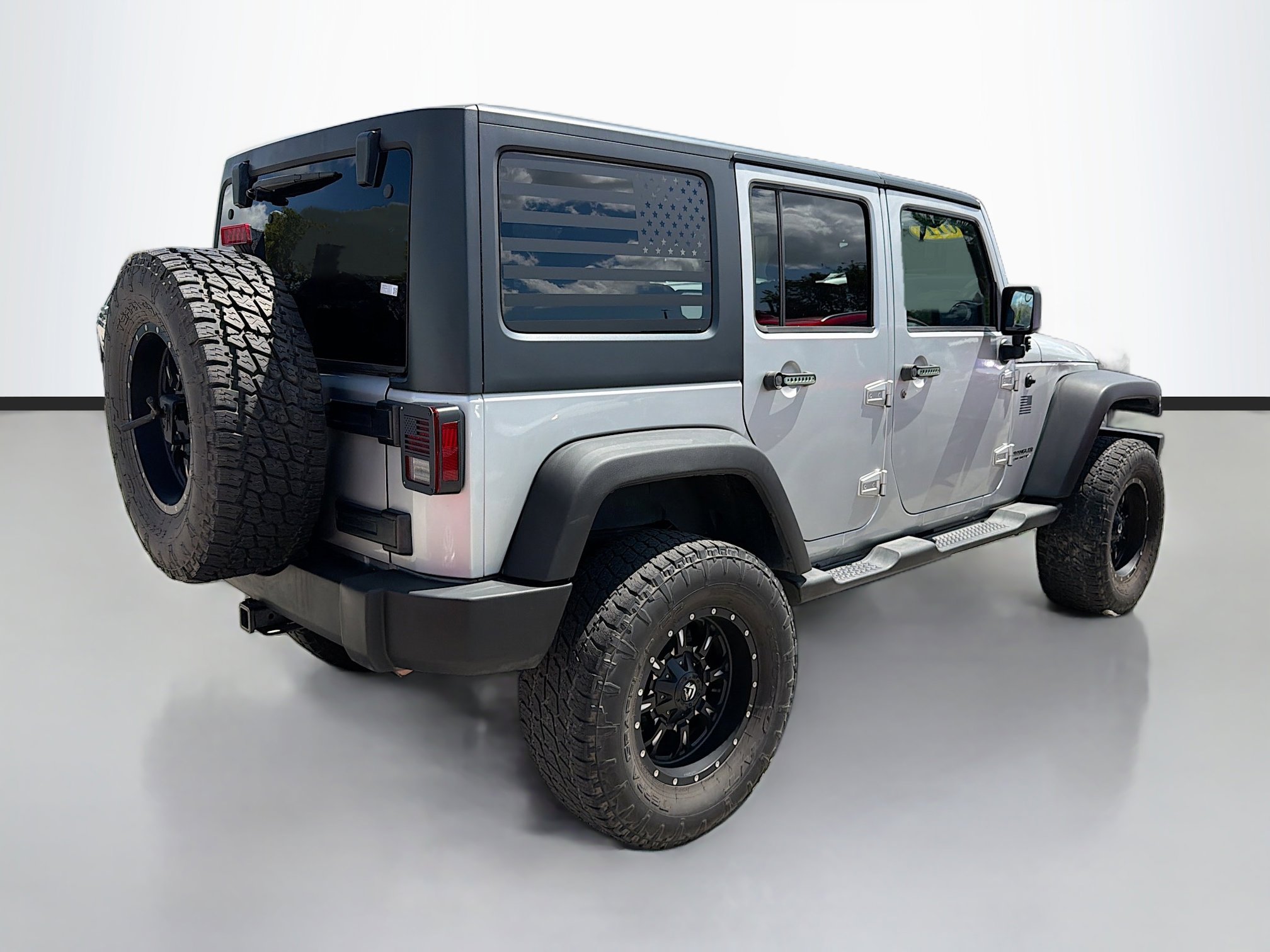 Used 2011 Jeep Wrangler Unlimited Sport image 3