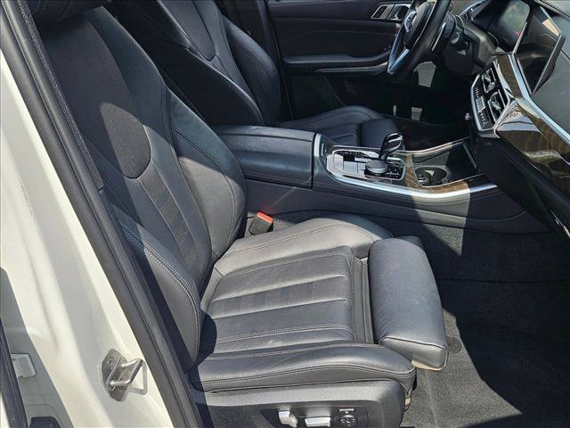 Used 2022 BMW X5 sDrive40i w/ M Sport Package RWD image 19