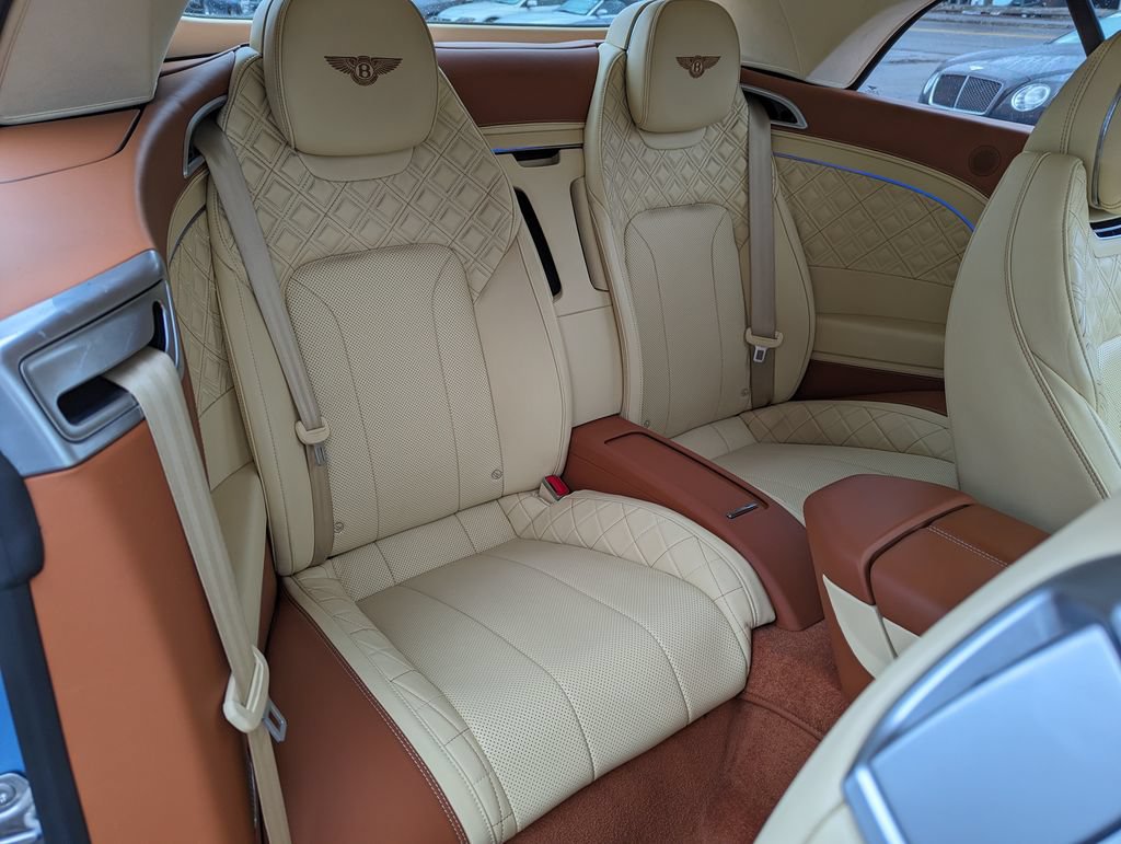 Used 2020 Bentley Continental GT AWD/4WD image 39