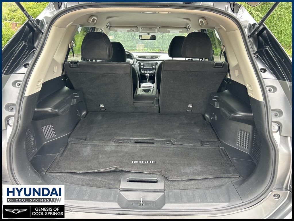 Used 2015 Nissan Rogue SV FWD image 13