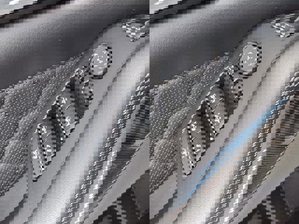 Used 2021 BMW X5 M w/ Executive Package image 46