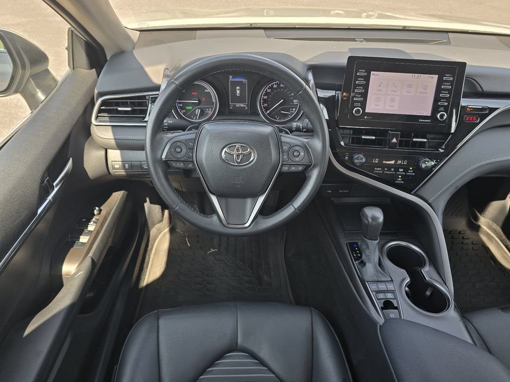 Used 2024 Toyota Camry SE FWD image 14