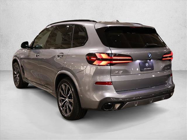 New 2026 BMW X5 xDrive50e w/ M Sport Package AWD/4WD image 8