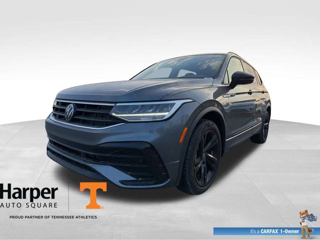 Used 2024 Volkswagen Tiguan SE R-Line w/ MDO Package, Three-Row image 1