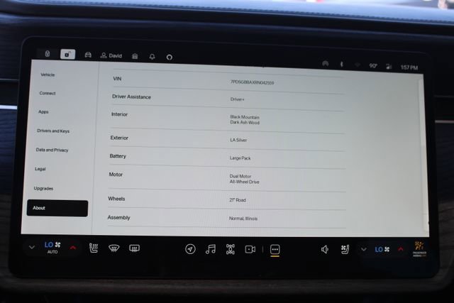 Used 2024 Rivian R1S Adventure image 39