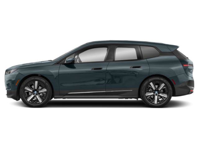 Used 2022 BMW iX xDrive50 w/ Premium Package AWD/4WD image 3