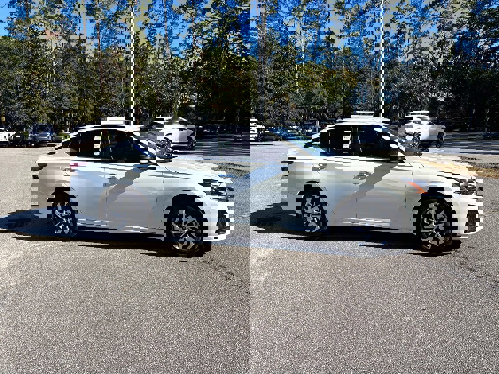 New 2025 Nissan Altima 2.5 S image 27