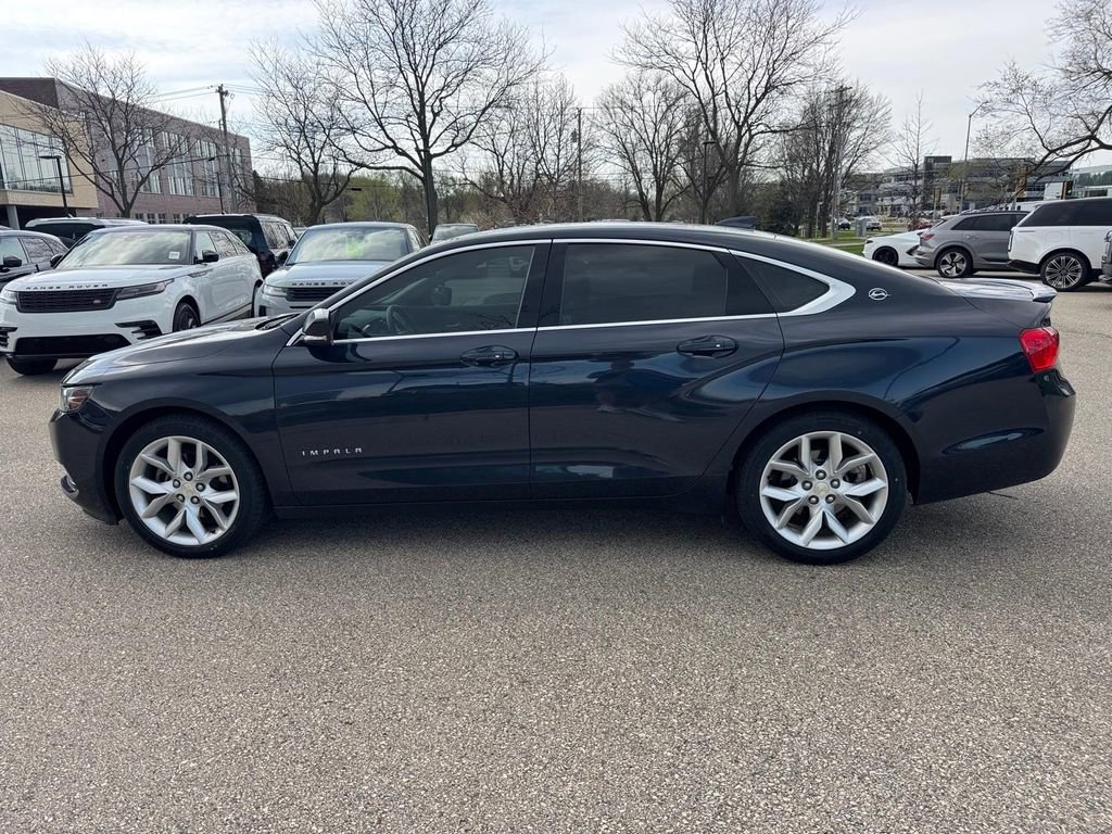 Used 2015 Chevrolet Impala LT FWD image 2