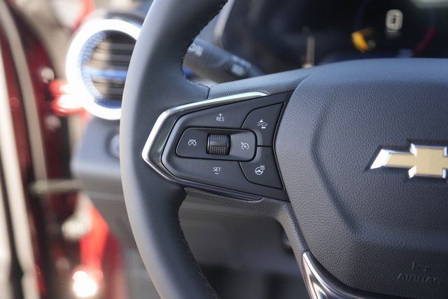 Used 2025 Chevrolet Trax LT w/ Driver Confidence Package image 22