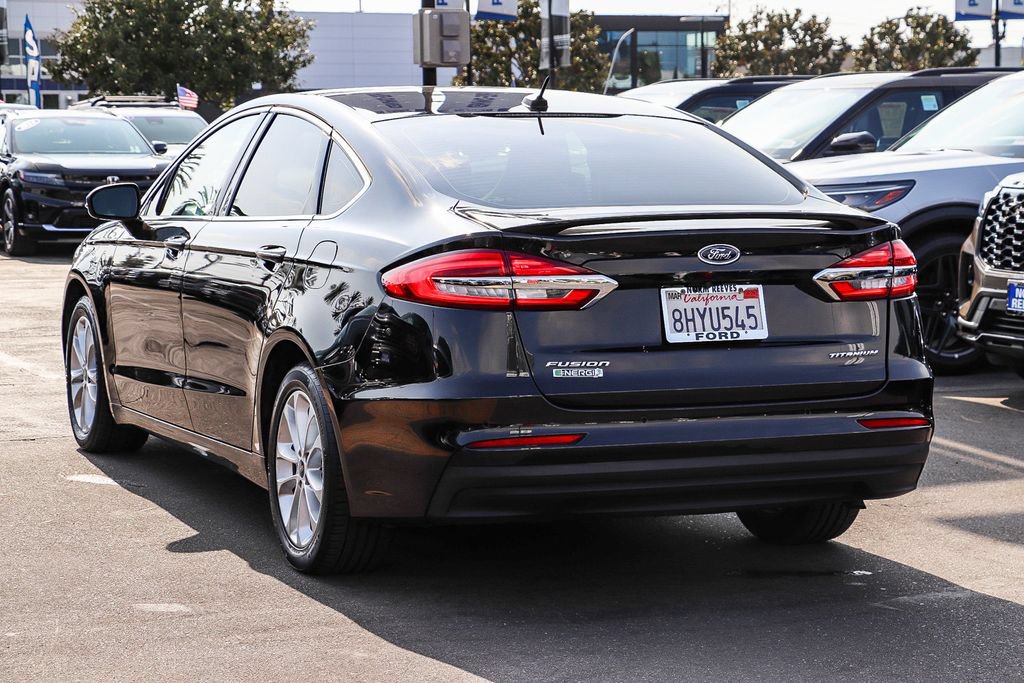 Used 2019 Ford Fusion Energi Titanium FWD image 9