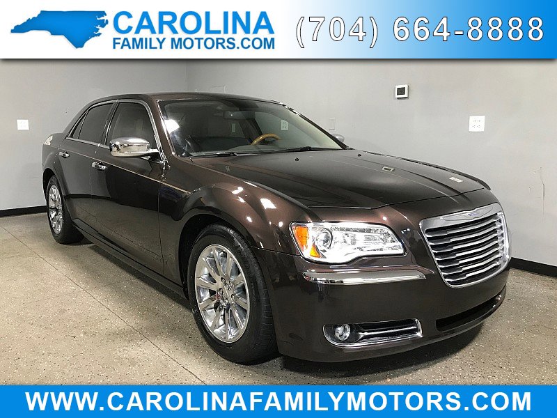 Used 2012 Chrysler 300 Limited w/ Luxury Group