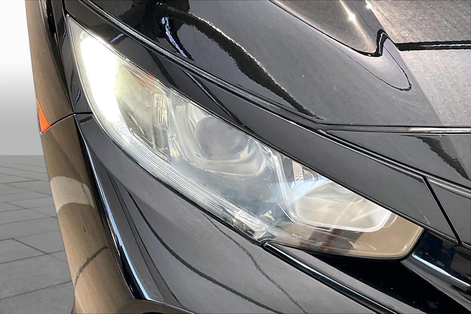 Used 2019 Honda Civic EX image 27