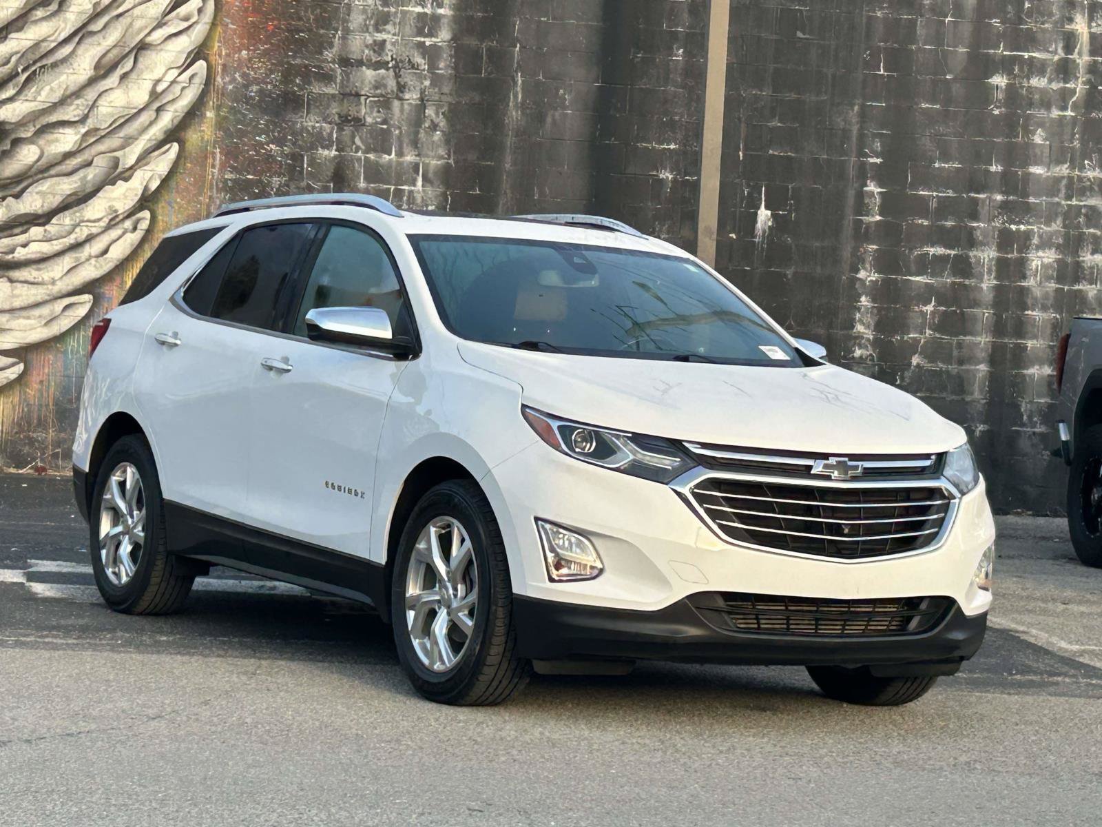 Used 2020 Chevrolet Equinox Premier