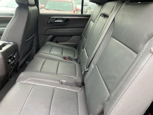 Used 2025 Chevrolet Tahoe LT image 16