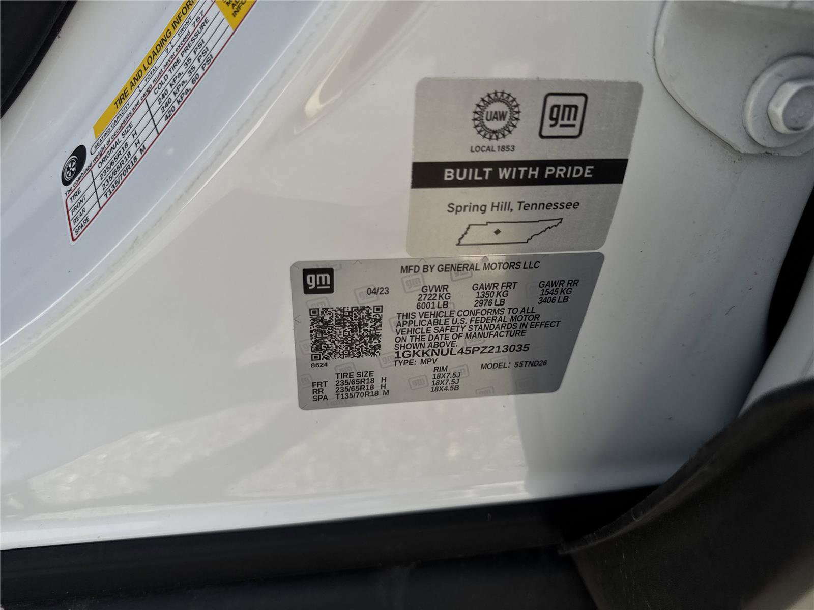 Used 2023 GMC Acadia SLT AWD/4WD image 41