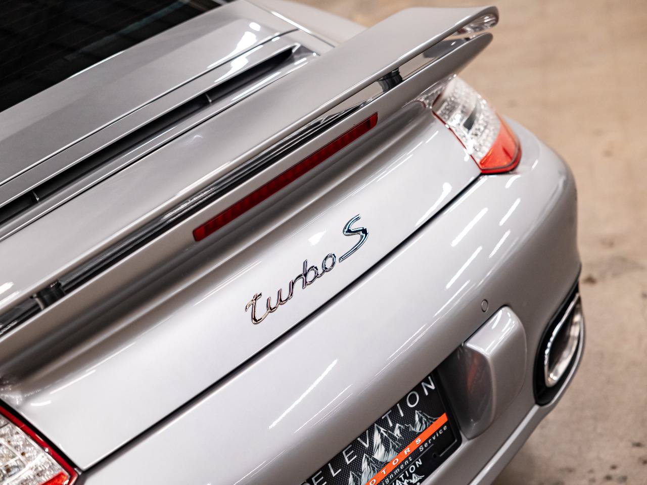 Used 2011 Porsche 911 Turbo S AWD/4WD image 30