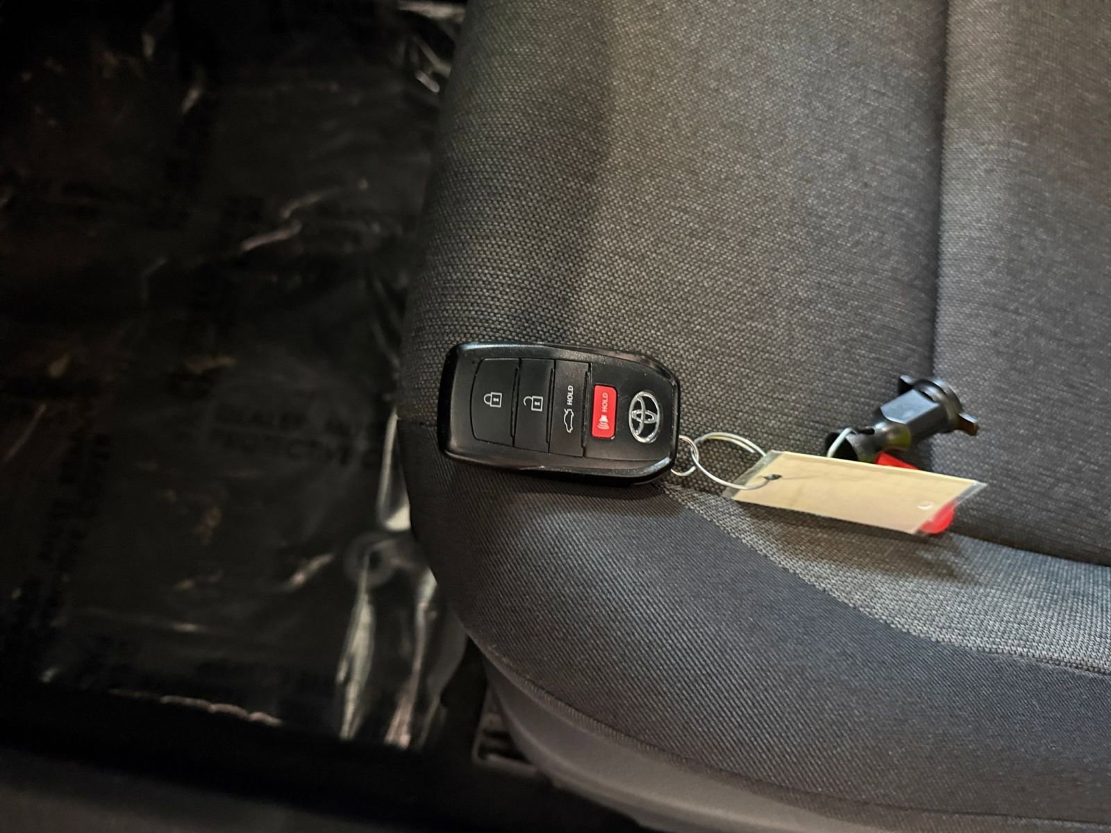 Used 2025 Toyota Camry LE image 18