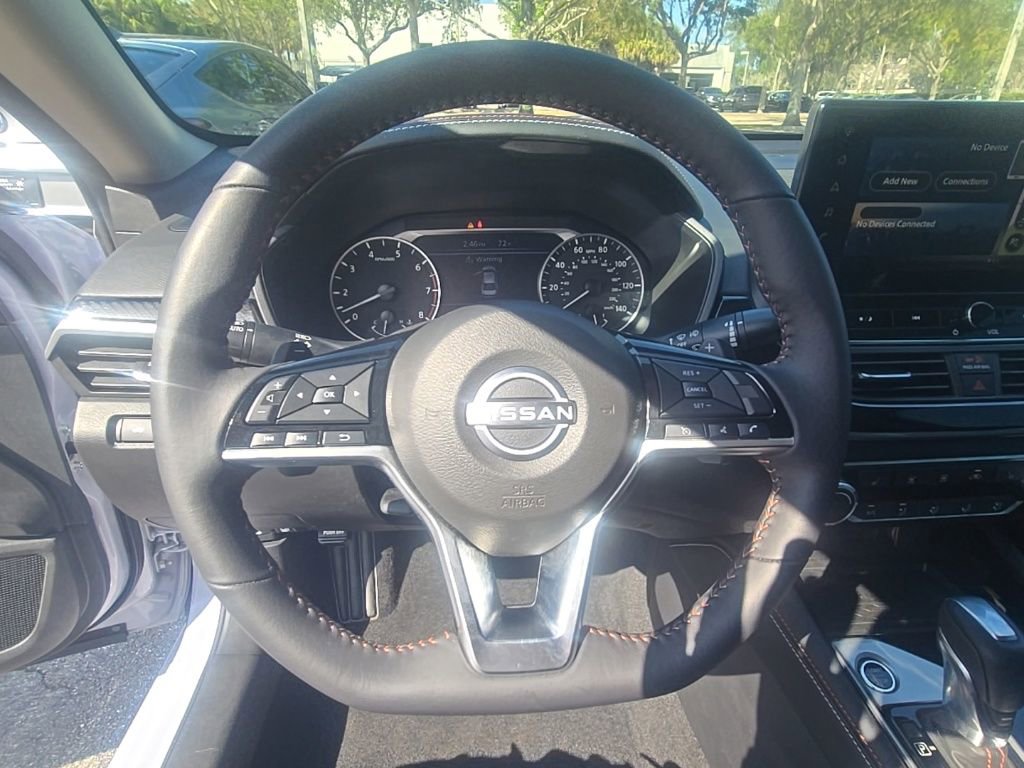 Used 2024 Nissan Altima 2.5 SR w/ SR Premium Package image 16