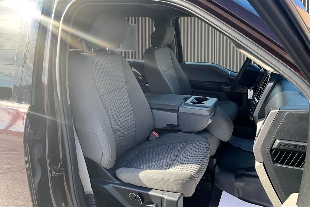 Used 2018 Ford F150 XLT w/ Equipment Group 302A Luxury AWD/4WD image 7