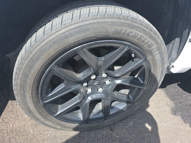 Used 2021 RAM 1500 Laramie image 9